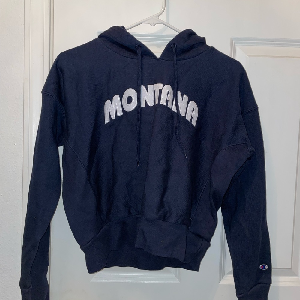 Champion Montana Cropped Navy Hoodie